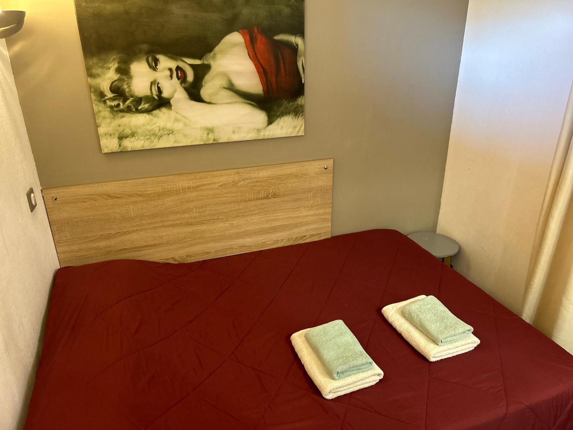 Apartment Golfe Juan Joli F2 Clim Piscine A 5 Minutes De La Vallauris
